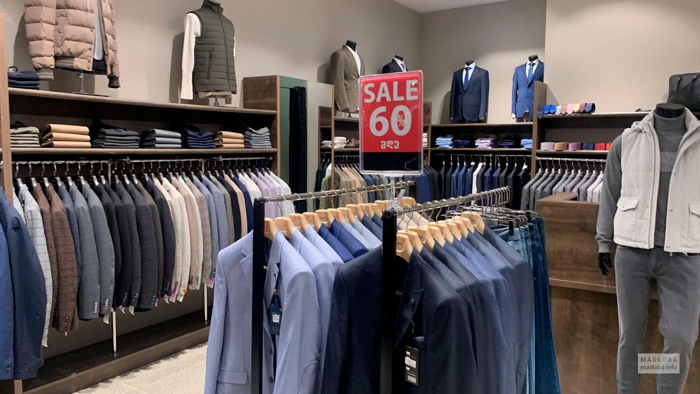 Пиджаки в Clothing store Ramsey Georgia