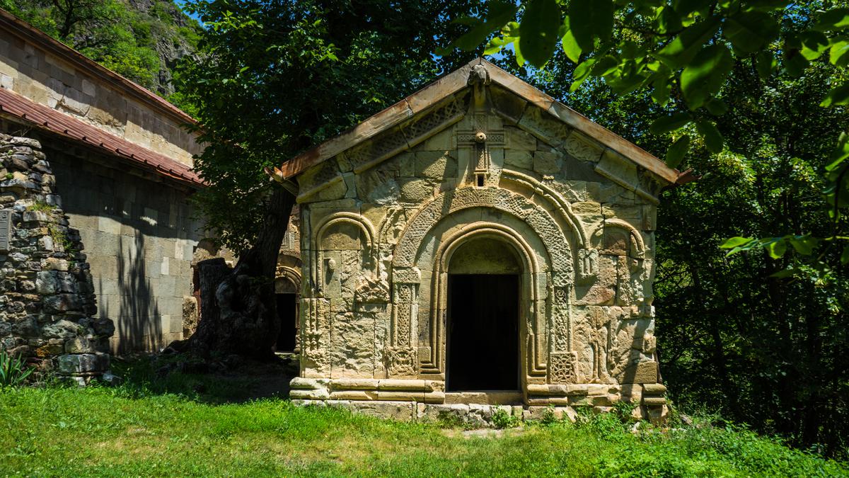 ღვთისმშობლის ეკლესია კასპსკის რაიონში