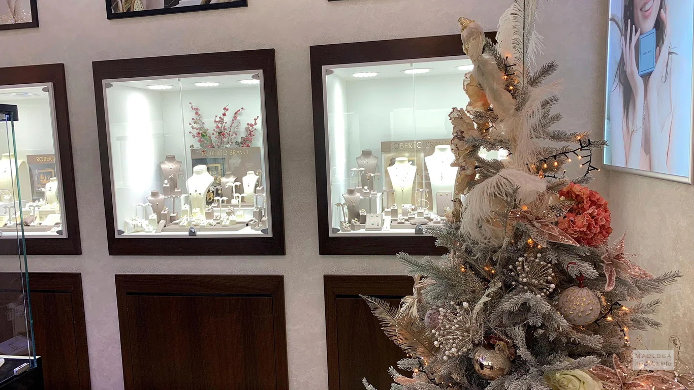 Jewerely store Roberto Bravo ювелирные украшения