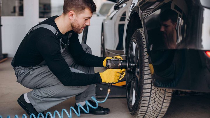 Tire service (Pushkin St. 170)
