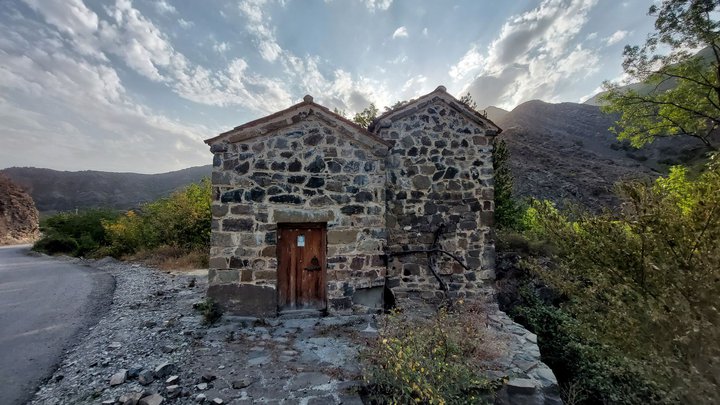 saint-nino-church-ateni-06.jpg