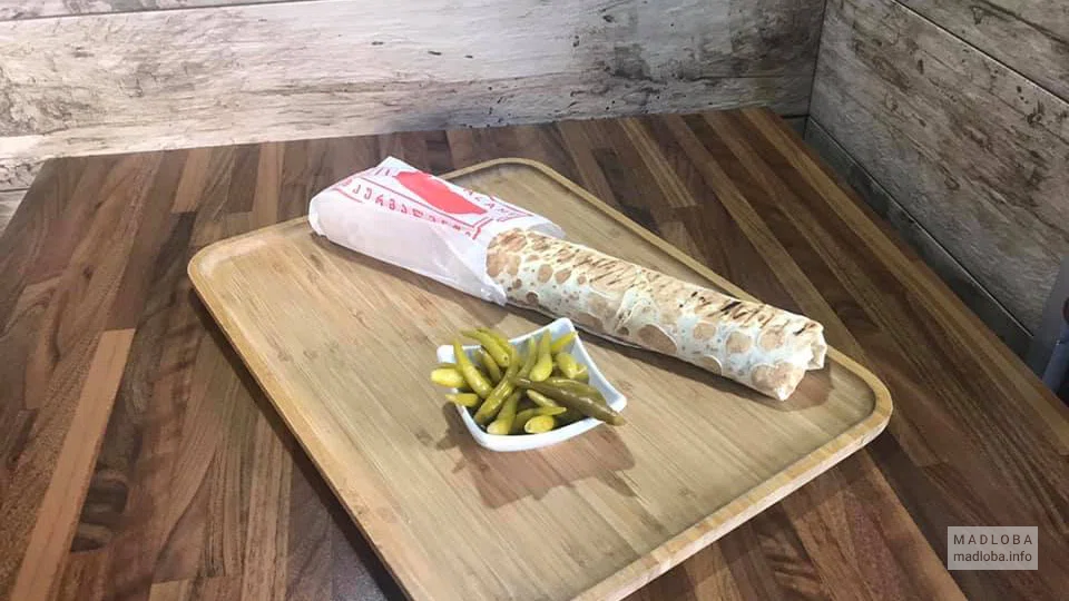 Подача шаурмы