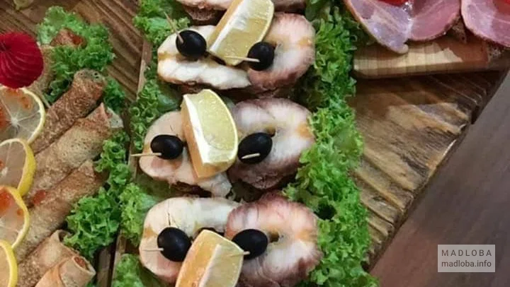 Грузинская закуска в Батуми