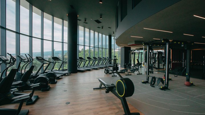 Snap Fitness (пр-кт Ильи Чавчавадзе 29)