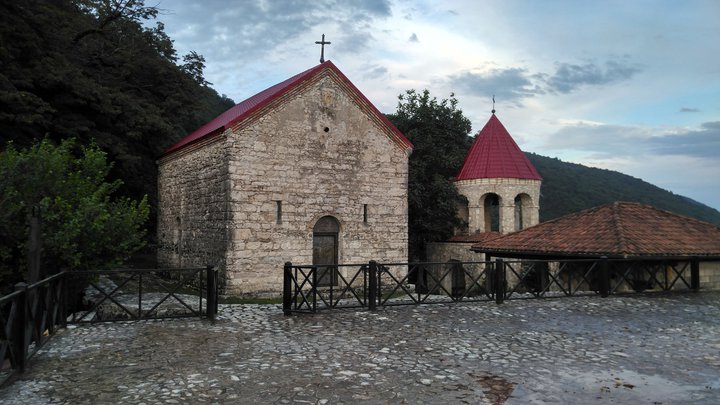 st-archangels church-in-tsachkuru- (9).jpg
