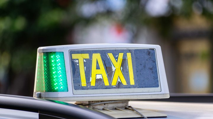 Taxionn