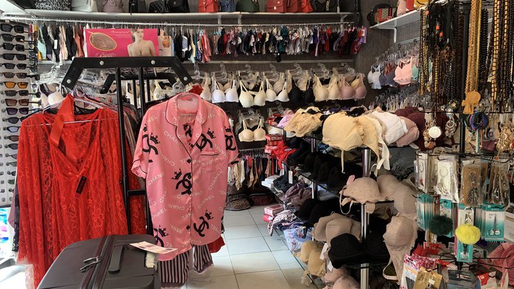 Tam's Store