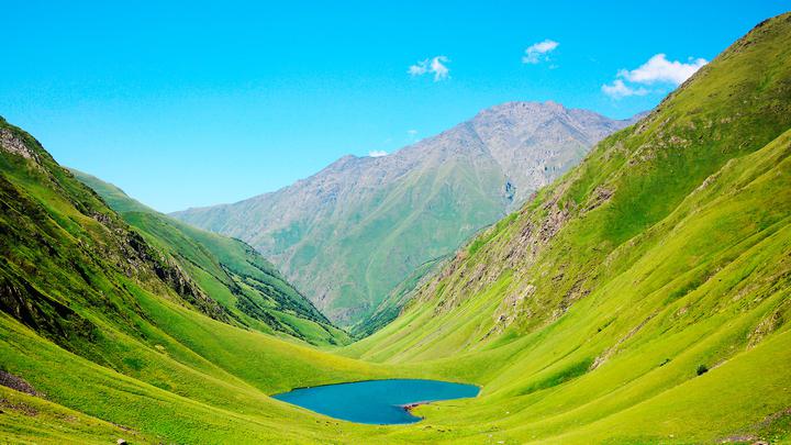 Big and Small Lake Lebarde