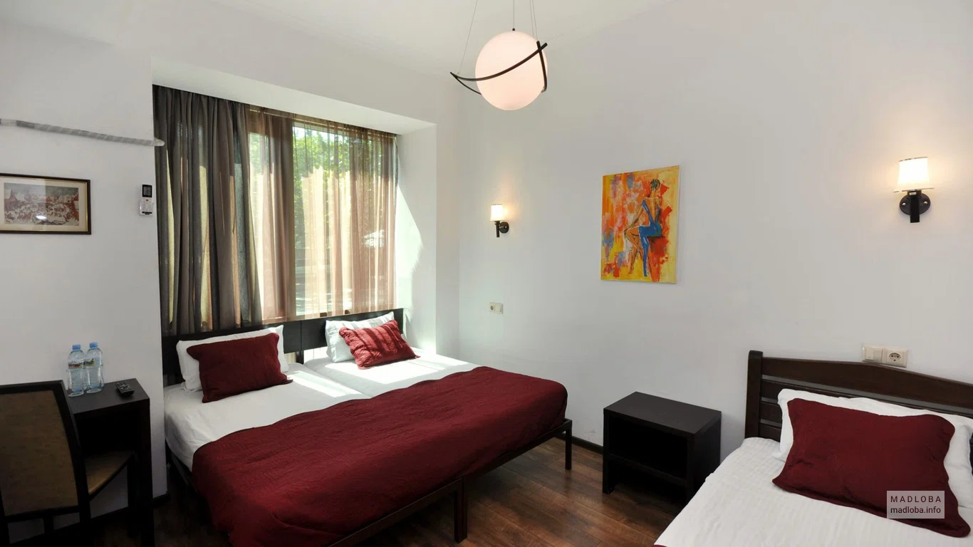 Интерьер номера Tbilisi Check In