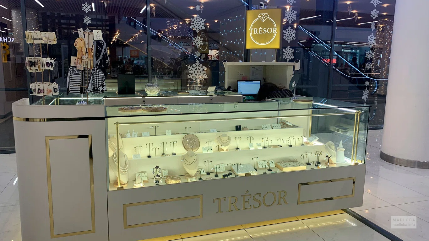 Интерьер ювелирного магазина Tresor