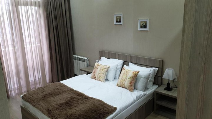 Vazi Aparthotel