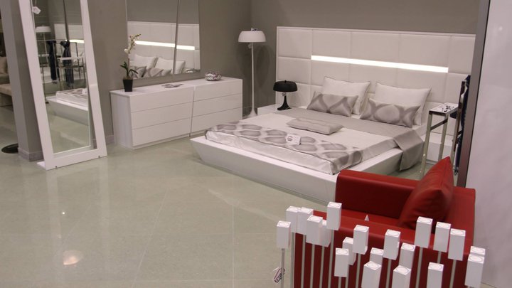 Furniture house Verona - furniture from Italy