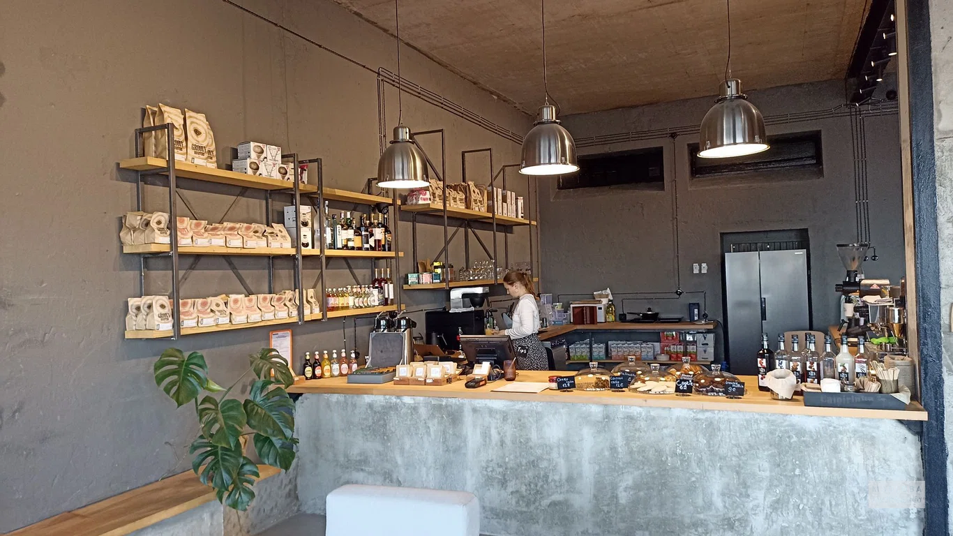 Стойка в кофейне Verve Coffee